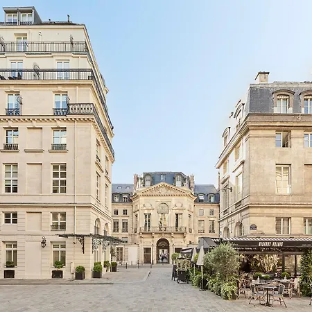 Grand Hotel Du Palais Royal-2